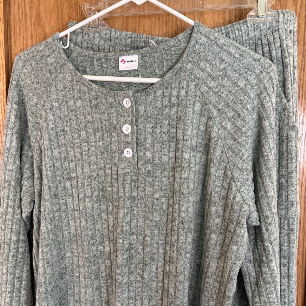 Wiholl Fuzzy Sage Green Pajama Loungewear Set Size Large - Picture 4 of 14
